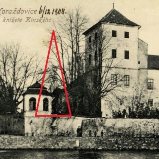 Parkán v roce 1908 a náš pyramidální dub