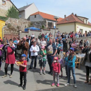 Slavnostní otevření PROUDu – Prohlídku nově otevřeného mlýna si nechal ujít málokdo.